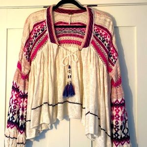 Free people sweater Size Large